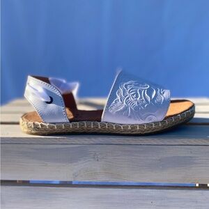 White Tooled Artisan Handmade Huarache Tie Up Sandals​